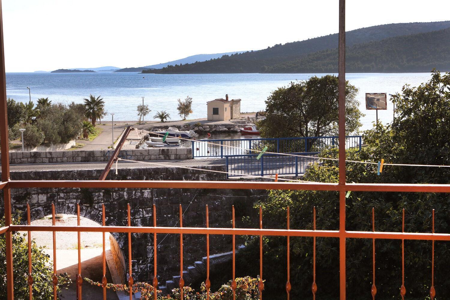 Apartments Ante - 50 M From The Sea Seget Vranjica Exterior photo